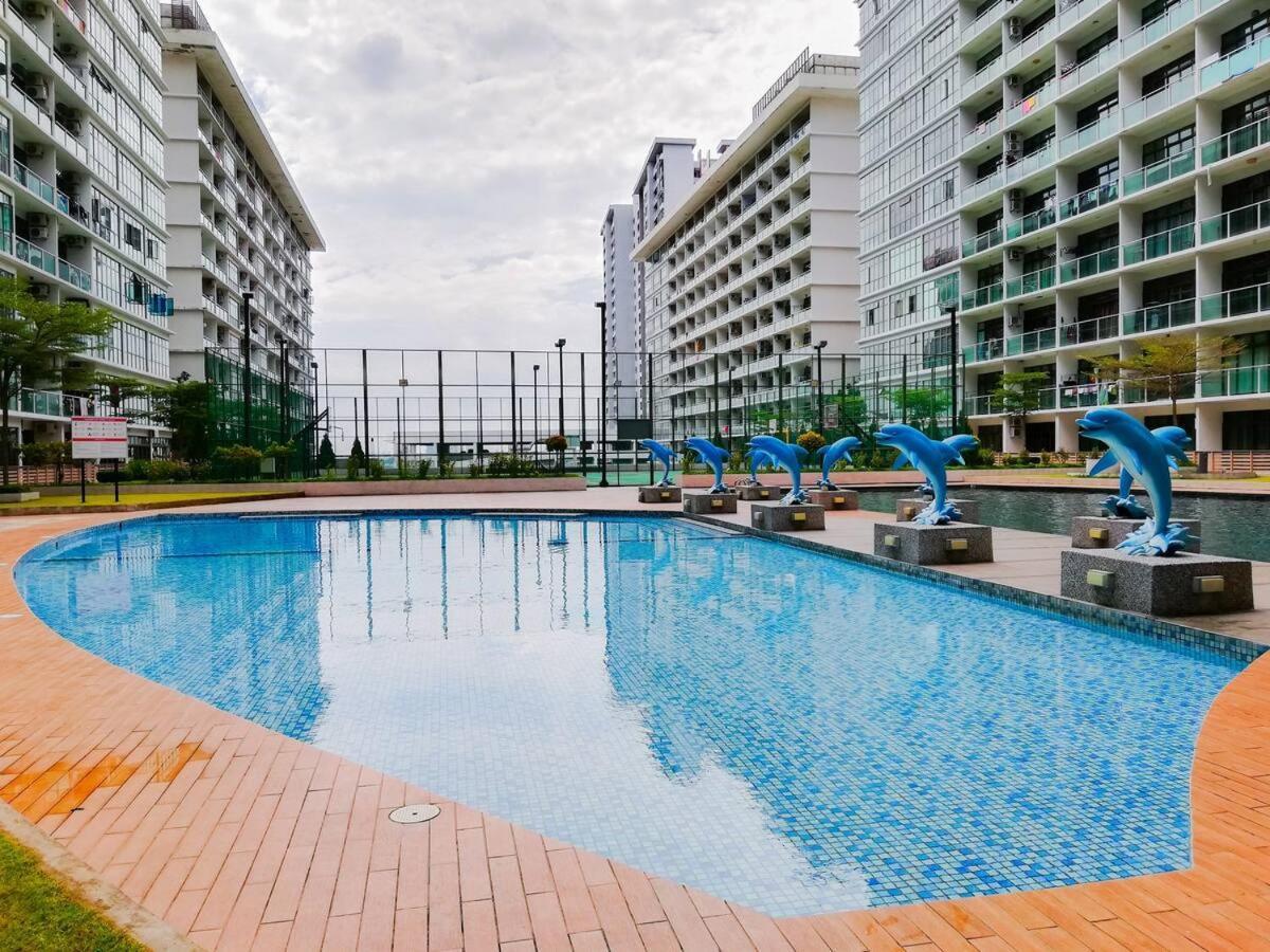 -Lake View- Mount Austin Ikea Toppen 10 Mins - B116 Johor Bahru Exterior photo
