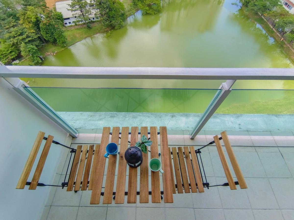 -Lake View- Mount Austin Ikea Toppen 10 Mins - B116 Johor Bahru Exterior photo