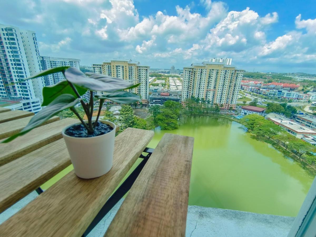 -Lake View- Mount Austin Ikea Toppen 10 Mins - B116 Johor Bahru Exterior photo